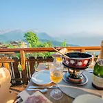 아파트 Clouds Alpin Luxury View And Pool *