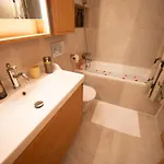 아파트 Clouds Alpin Luxury View And Pool 빌라쉬르올롱