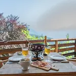 Clouds Alpin Luxury View And Pool 아파트 *