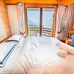 Clouds Alpin Luxury View And Pool 빌라쉬르올롱