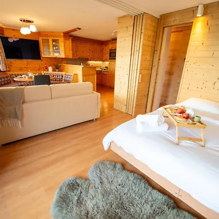 شقة Clouds Alpin Luxury View And Pool