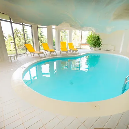 Clouds Alpin Luxury View And Pool فيلرز سور اولون